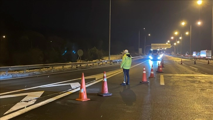 Anadolu Otoyolu'nun Bolu Dağı geçişinde İstanbul istikameti ulaşıma açıldı