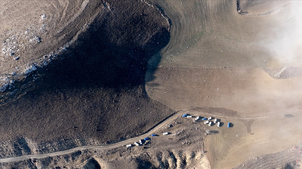 Ankara'da d&uuml;şen u&ccedil;akta hayatını kaybeden Libya askeri heyeti i&ccedil;in taziye mesajları