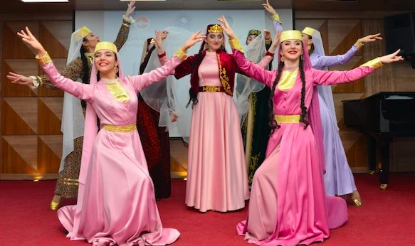 Ankara’da Kırım Tatar rüzgarı esti
