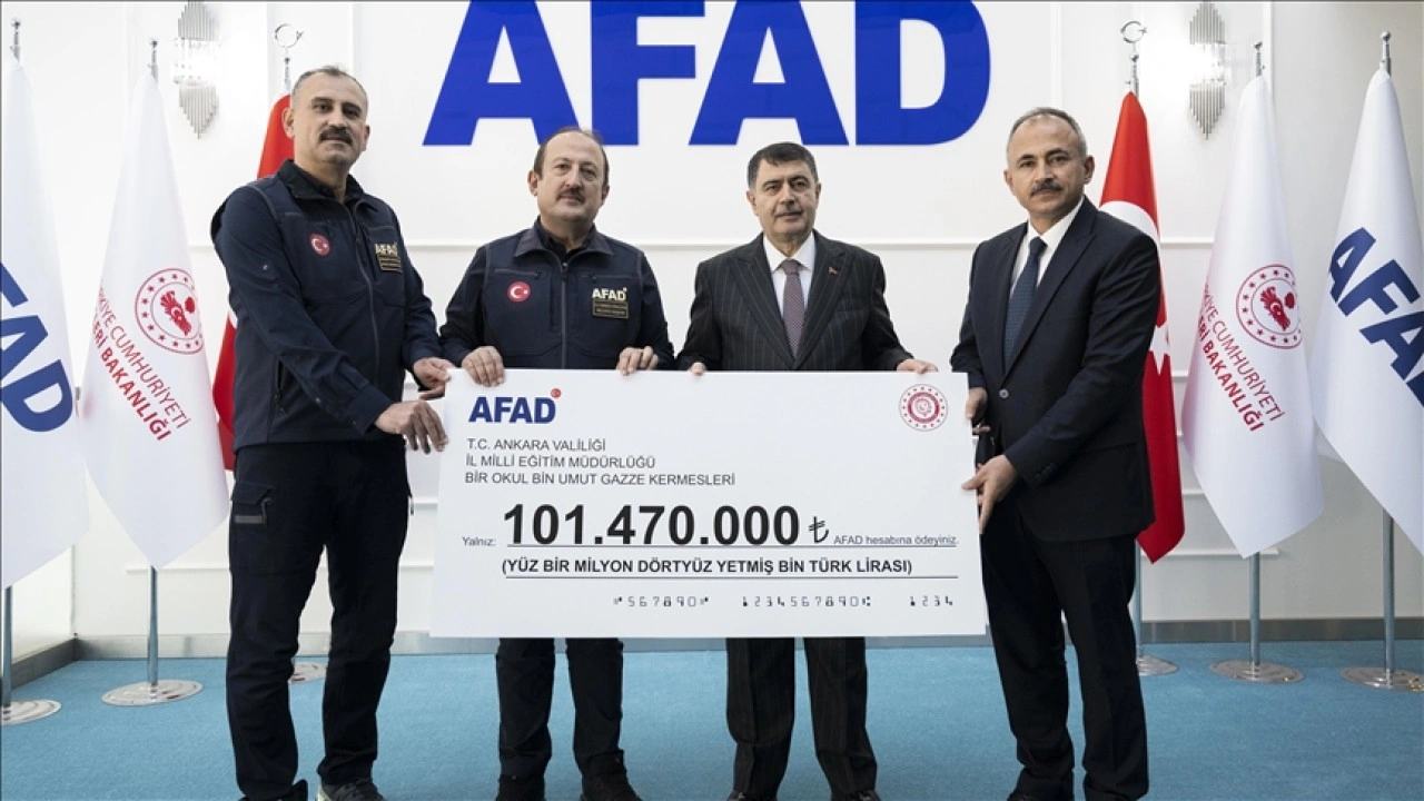 Ankara'daki okullarda Gazze için düzenlenen kermesten elde edilen gelir AFAD'a bağışlandı