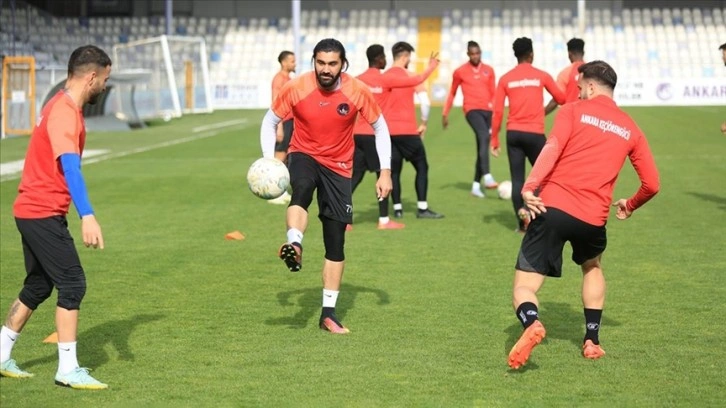 Ankara Keçiörengücü, play-off'a kalarak tarihinde bir ilki başarma peşinde