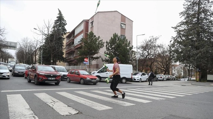 Ankara trafiğine jonglör molası