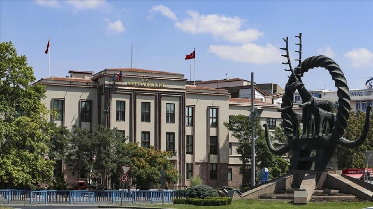 Ankara Valiliğinden kent genelinde hissedilen is kokusuna ilişkin açıklama