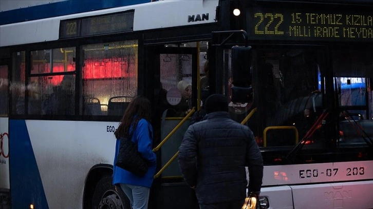 Ankara'da otobüs şoförlerine öfke kontrolü, stres yönetimi ve empati eğitimi