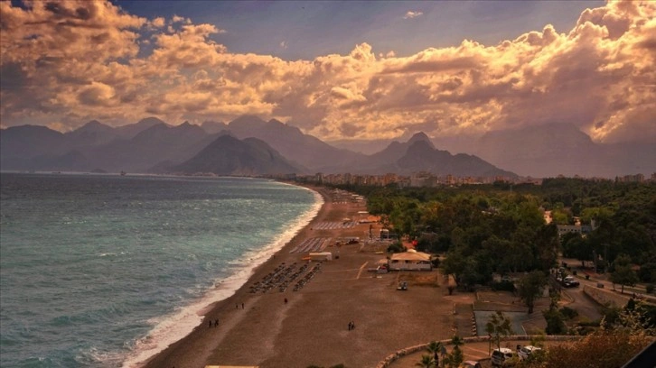 Antalya'da 83 yıl sonra ekim ayı sıcaklık rekoru