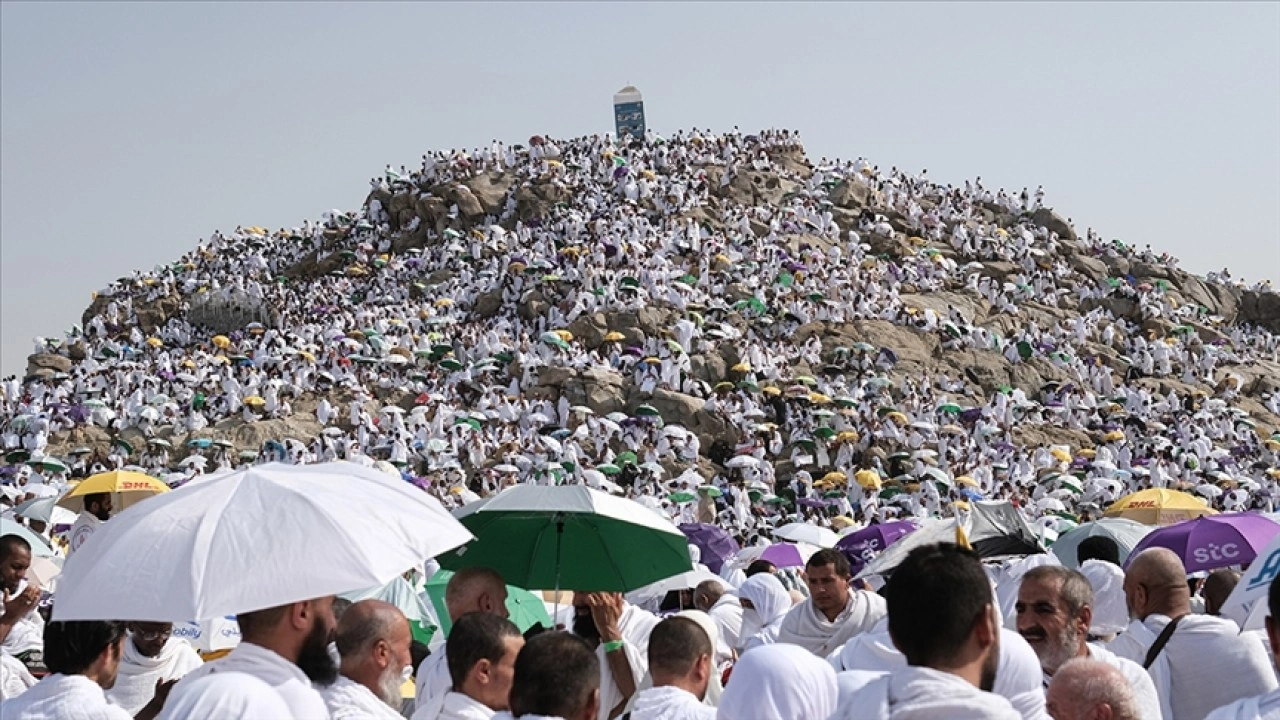 Arafat Vakfe'si için hazırlıklar tamamlandı