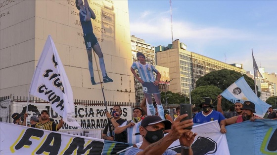 Arjantin'de 'Maradona'nın öldürüldüğü' iddiasıyla gösteri düzenlendi