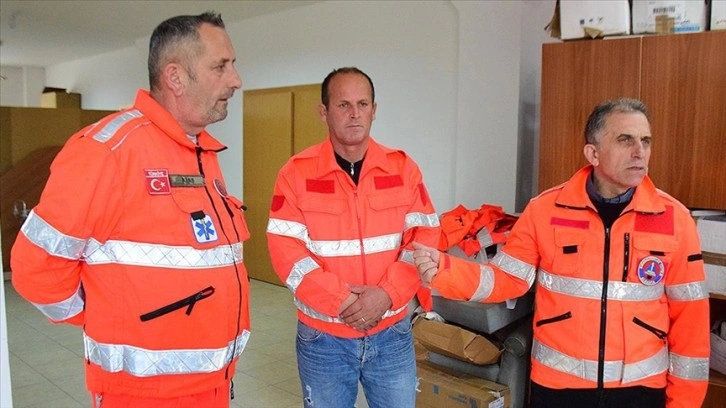Arnavutluk arama kurtarma ekibi, deprem bölgesinde yaşadıklarını ve çalışmalarını anlattı