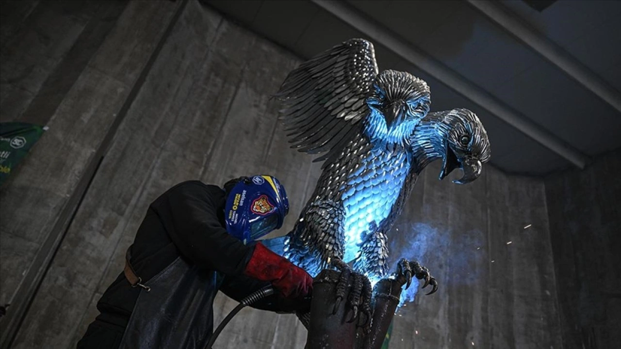 ASELSAN'ın 50. yılına özel "İleri Dönüşen Gelecek" sanat koleksiyonu hazırlanıyor