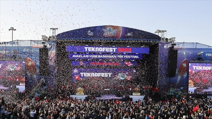 ASELSAN'ın TEKNOFEST yarışmalarında başarılı olan takımlar ödüllerini aldı