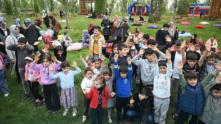 Atatürk Havalimanı Millet Bahçesi çocukları ağırladı