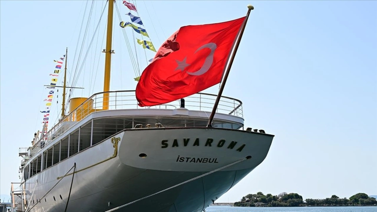 Atatürk'ün manevi mirası Savarona yatı pazar günü İstanbul Boğazı'nı selamlayacak
