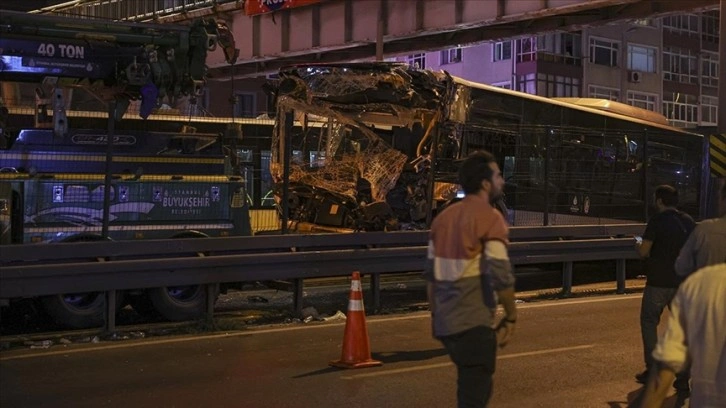 Avcılar'daki metrobüs kazasında yaralananlar yaşadıklarını anlattı