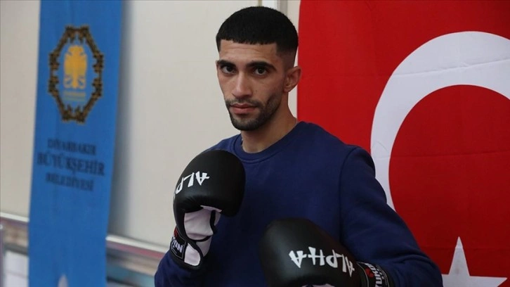 Avrupa Kick Boks Şampiyonu Hasan Zilan, yeni şampiyonlar yetiştirmek için çalışıyor: