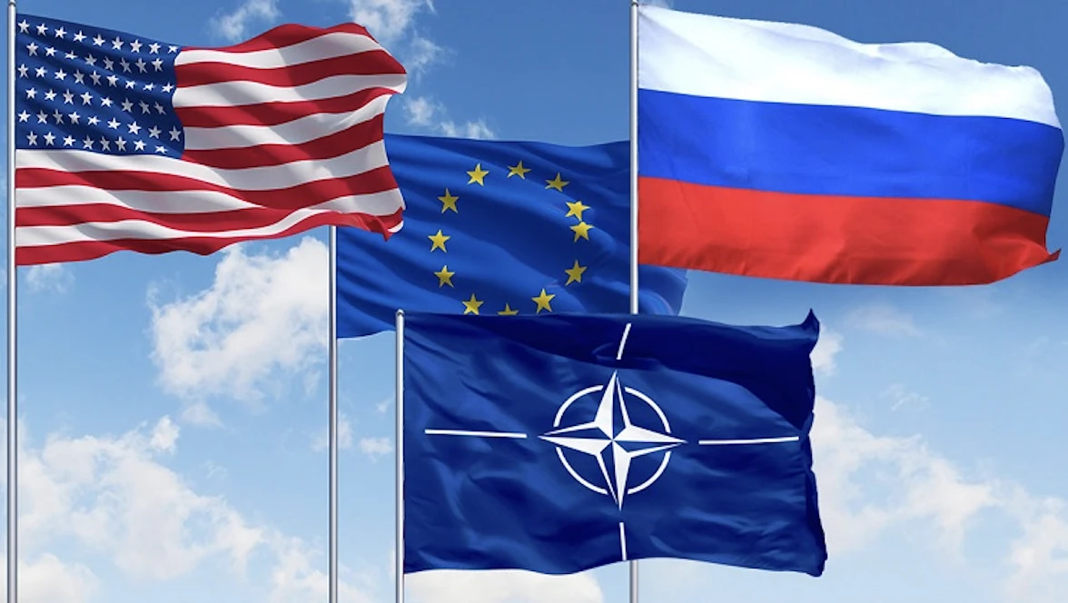 Avrupa'nın güvenlik çatlağı: ABD gölgesinden komşu Rusya gerçeğine dönüş -Yunus Ekşi yazdı-