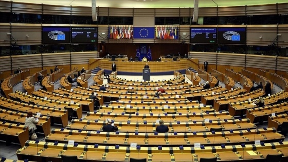 Avrupa Parlamentosu, Frontex'in bütçesinin bir kısmının dondurulmasını istedi