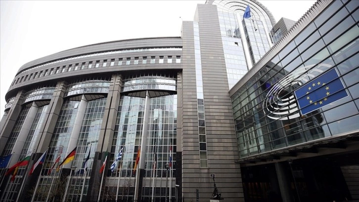 Avrupa Parlamentosundaki yolsuzluk skandalı "unutuldu"
