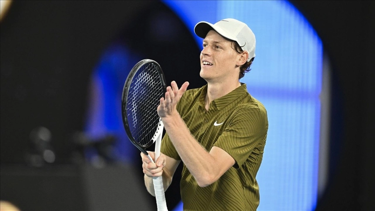 Avustralya A&ccedil;ık'ta Sinner, yarı finale &ccedil;ıktı