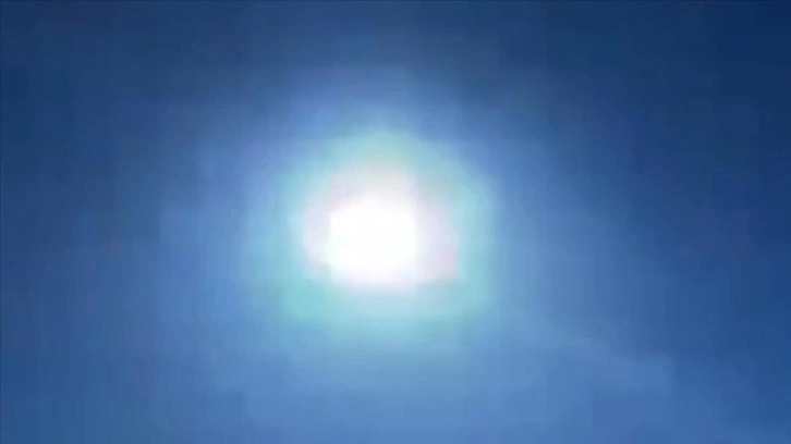 Avustralya semalarındaki parlak ışığın Rus roketinin kalıntısı olduğu tahmin ediliyor