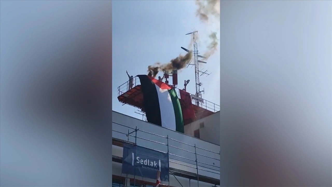 Avusturya'da kamu yayıncı kuruluşunun stüdyosu Gazze’ye dair tarafsız yayın talebiyle işgal edi