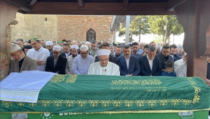 'Ayasofya davası'nı kazanan İsmail Kandemir'in cenazesi toprağa verildi