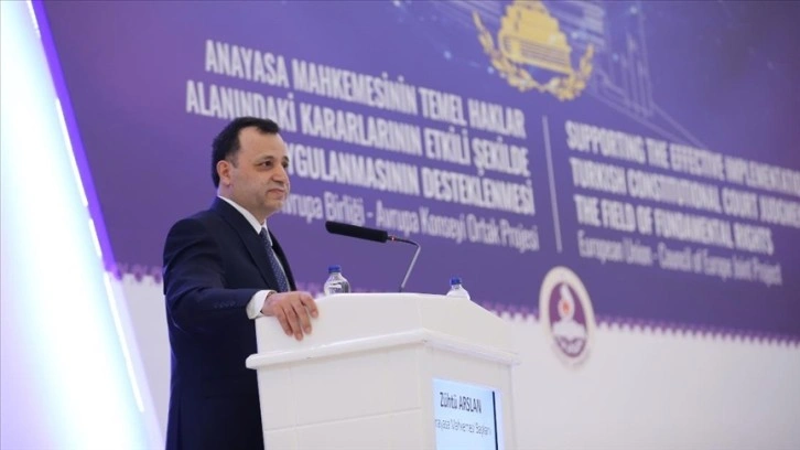 AYM Başkanı Arslan: Bireysel başvurunun amacı sivrisinekleri üreten bataklığı kurutmaktır
