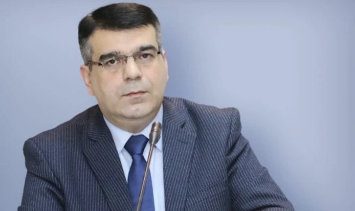 Azerbaycanlı emlak uzmanı Elnur Farzeliyev: Deprem bölgesinde inşaat çalışmalarının hızlanması için…