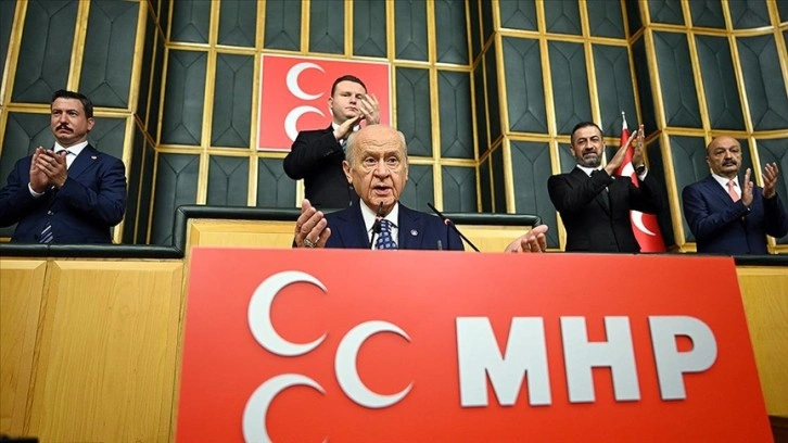 Bahçeli: İsveç'te inanç haysiyetimizi kaşıyan ilkellikleri lanetliyorum