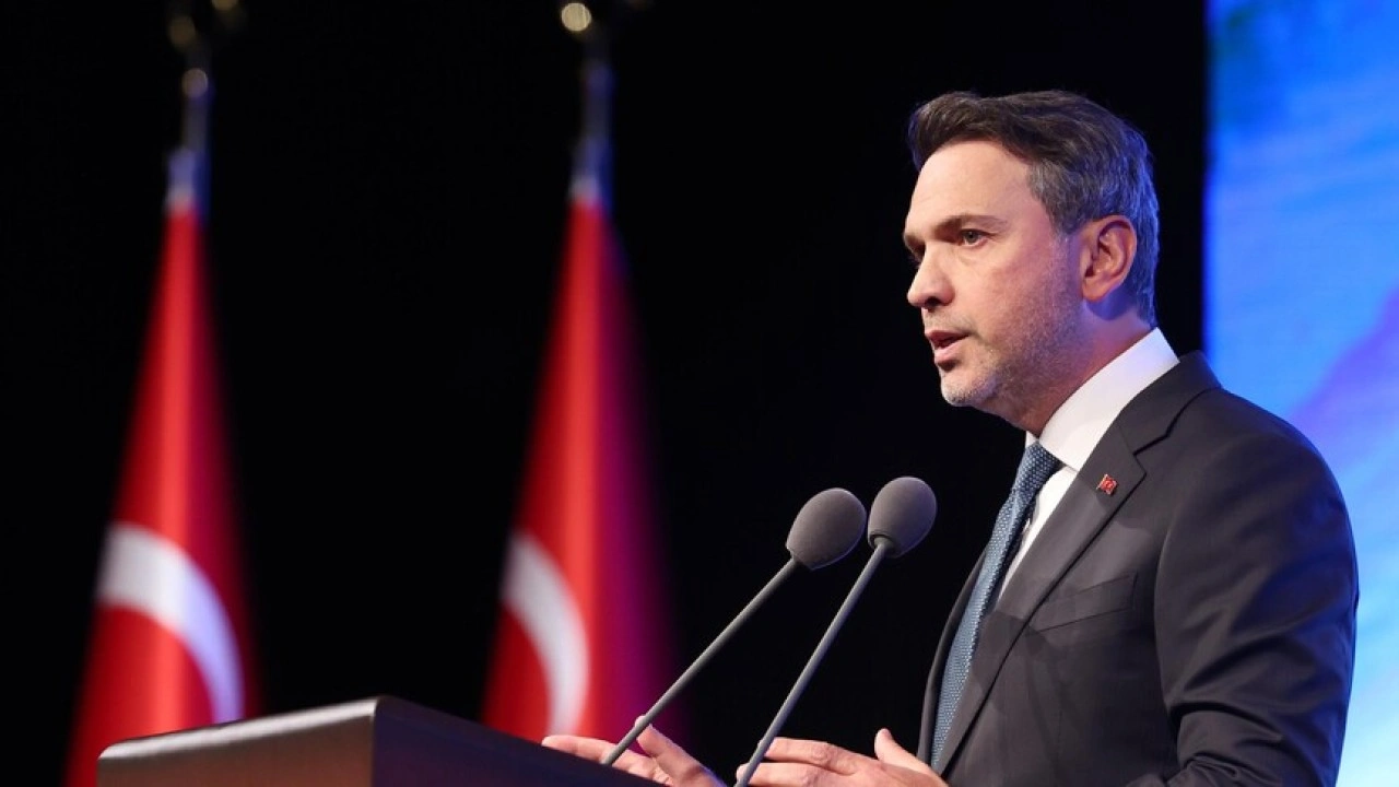 Bakan Bayraktar: T&uuml;rkiye'nin hedefi enerjide dışa bağımlılığı bitirmek