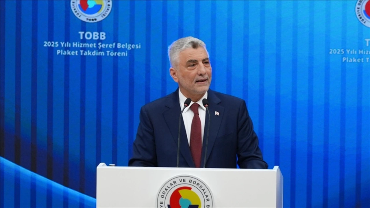 Bakan Bolat: Yılda 377 milyar dolar döviz kazanan bir ülke konumuna geldik