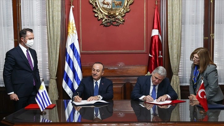 Bakan Çavuşoğlu: Uruguay ile iki tane önemli belge imzaladık