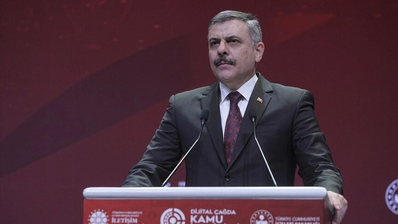 Bakan &Ccedil;ift&ccedil;i: Devlet olarak, teknolojiyi yalanı b&uuml;y&uuml;tmek i&ccedil;in kullananları engelleyecek, hakikatin s