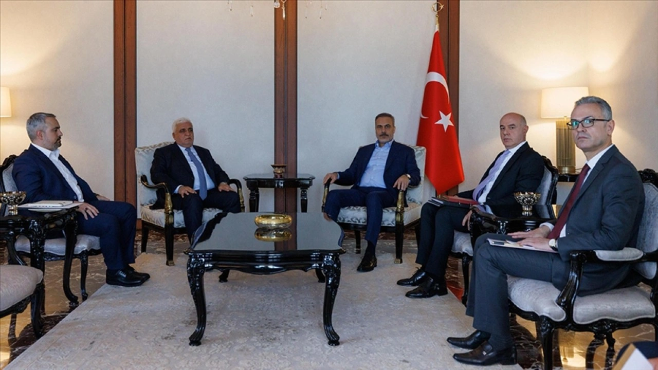 Bakan Fidan, Haşdi Şabi Komisyonu Başkanı Feyyad ile bir araya geldi