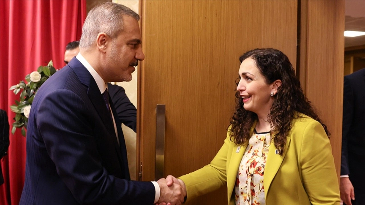 Bakan Fidan, Kosova Cumhurbaşkanı Osmani ile Tiran'da görüştü