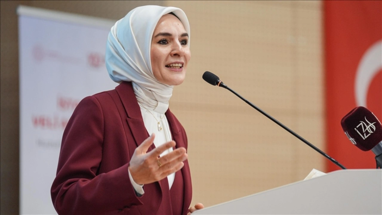 Bakan Göktaş: Bu uygulamayla çocuğun dijital ortamdaki davranışları izlenebilecek