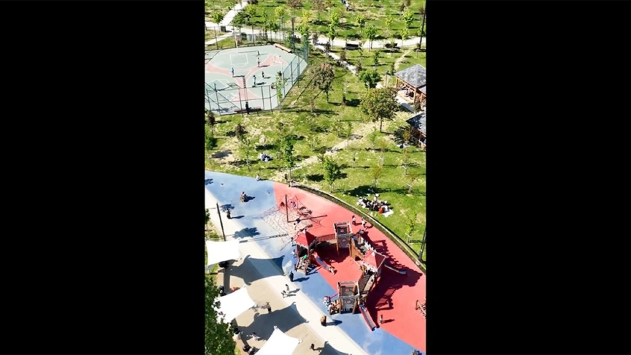 Bakan Kurum, Bağcılar Millet Bahçesi'nin görüntülerini paylaştı