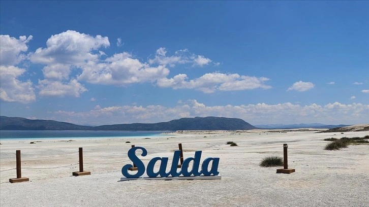 Bakan Kurum: Salda Gölü'ndeki su çekilmesi, insan kaynaklı değildir