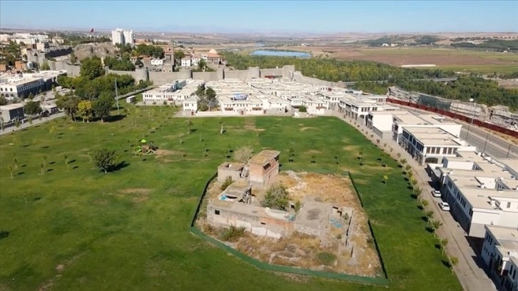 Bakan Kurum: Tarihine, kültürüne yakışır bir Sur'u yeniden inşa ettik