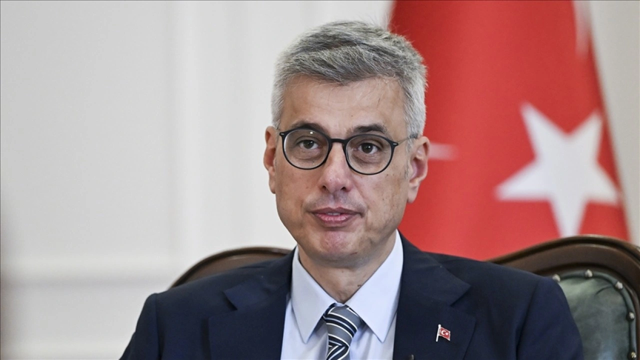 Bakan Memişoğlu'ndan "Aile Hekimliği Rehberi"ne ilişkin paylaşım