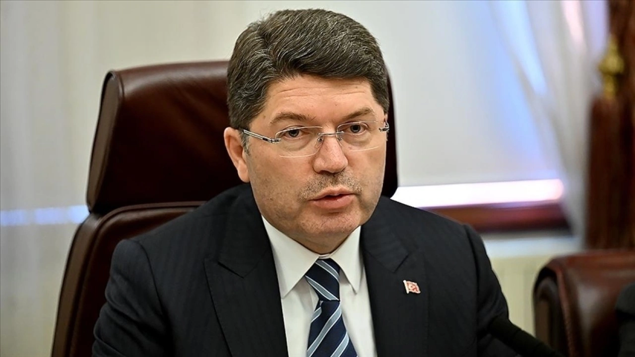 Bakan Tunç'tan 18 yaş altında suça karışanlarla ilgili yapılacak düzenlemelere ilişkin açıklama