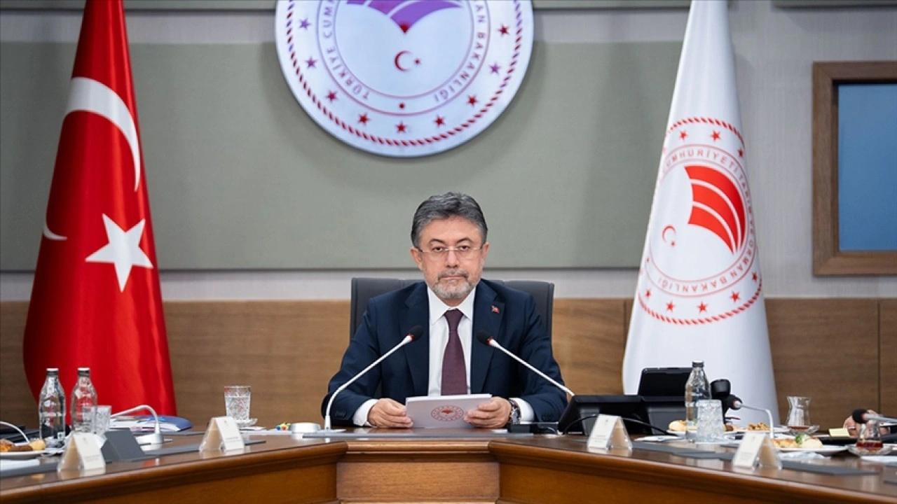 Bakan Yumaklı'dan Karadeniz Bölgesi'nde yaşanan taşkın ve sellere ilişkin açıklama