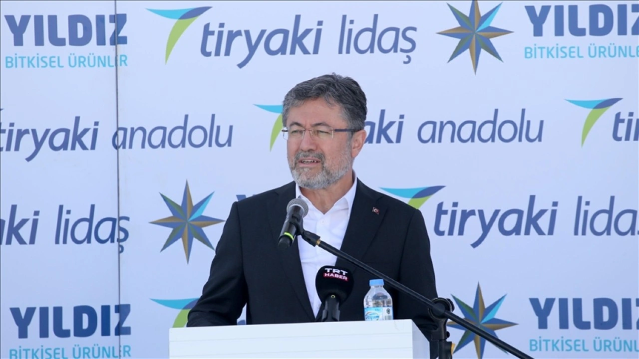 Bakan Yumaklı: Dünyanın tohumda söz sahibi ilk 10 ülkesi içindeyiz