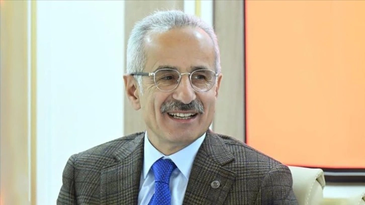 Bakanı Abdulkadir Uraloğlu: Öğretmenlere tren biletlerinde yüzde 50 indirim