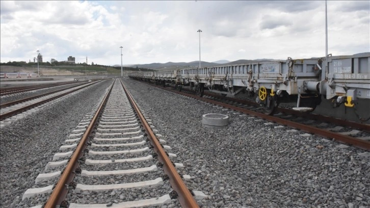 Bakü-Tiflis-Kars Demiryolu'nda modernizasyon işleri tamamlandı