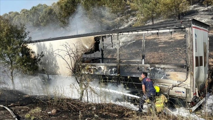 Balıkesir'deki arazi ve orman yangınları söndürüldü