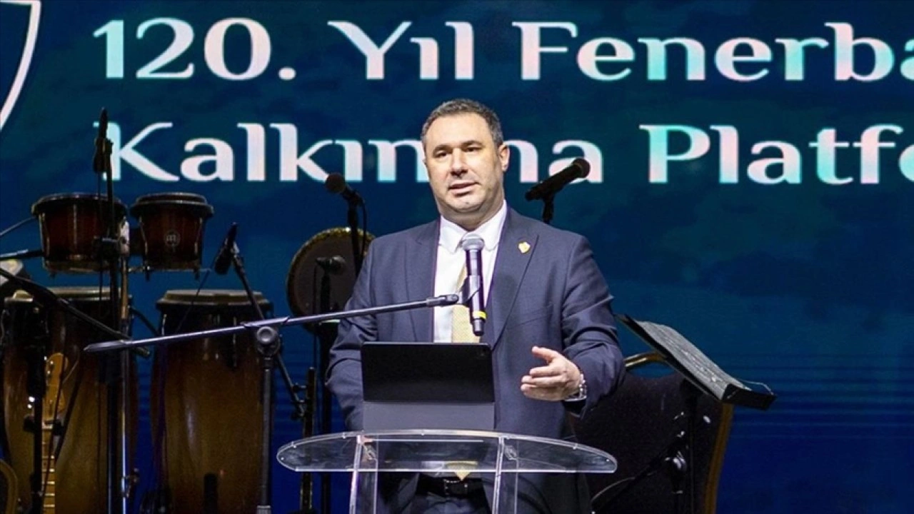 Barış G&ouml;kt&uuml;rk, Fenerbah&ccedil;e'de 2027 yılı i&ccedil;in adaylığını a&ccedil;ıkladı