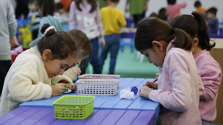 Başkentteki sihirli kum etkinliği yarıyıl tatilinde çocukların eğlence kaynağı oldu