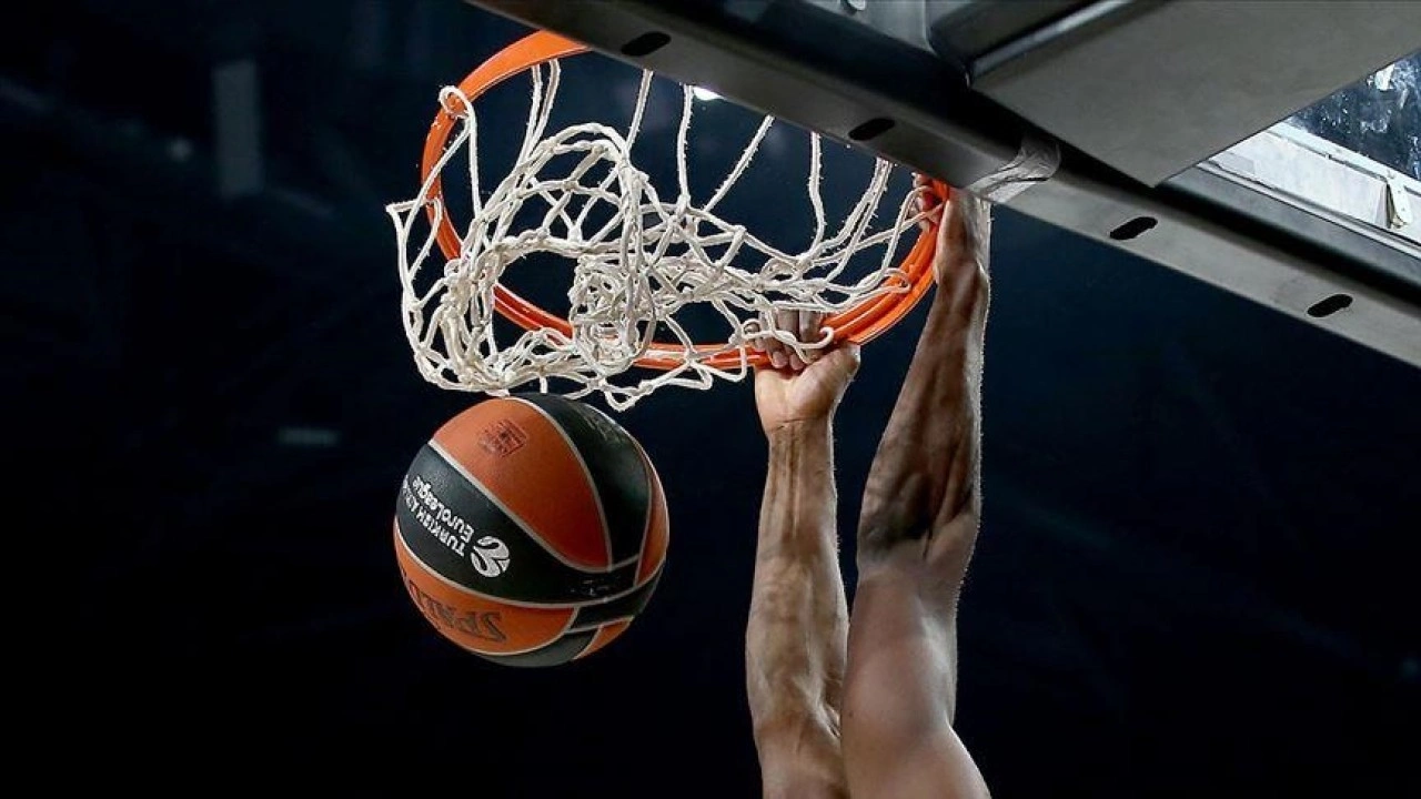 Basketbol Avrupa Ligi'nde Türk derbisi oynanacak