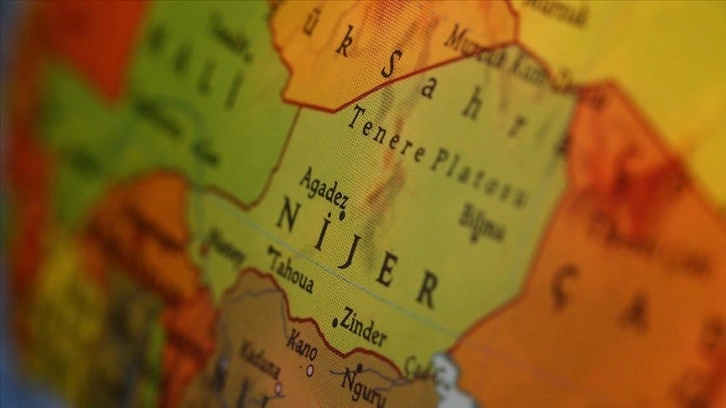 Batı, Sahel'deki en önemli müttefiki Nijer'i kaybetmek üzere