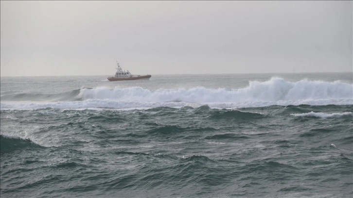 Batı Sahra ile Kanarya Adaları arasında düzensiz göçmenleri taşıyan tekne battı